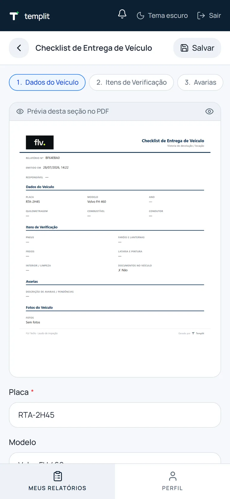 App do Templit no celular: checklist de entrega de veículo com prévia da seção no PDF
